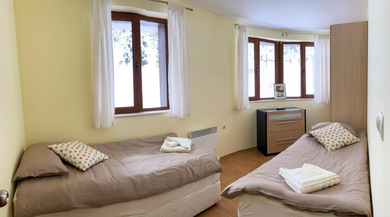 Ski Area 202 Apt, The Castle 1, ปอมโปโรโว ภายนอก รูปภาพ